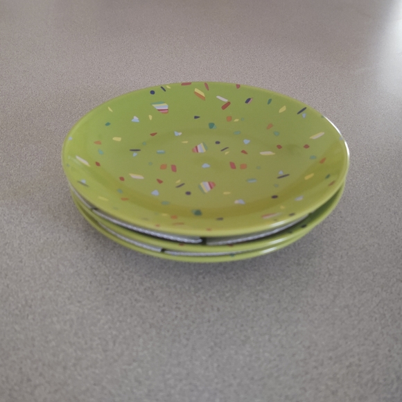Set Of 3 OpalHouse round green confetti print stoneware appetizer plates New - Picture 3 of 4